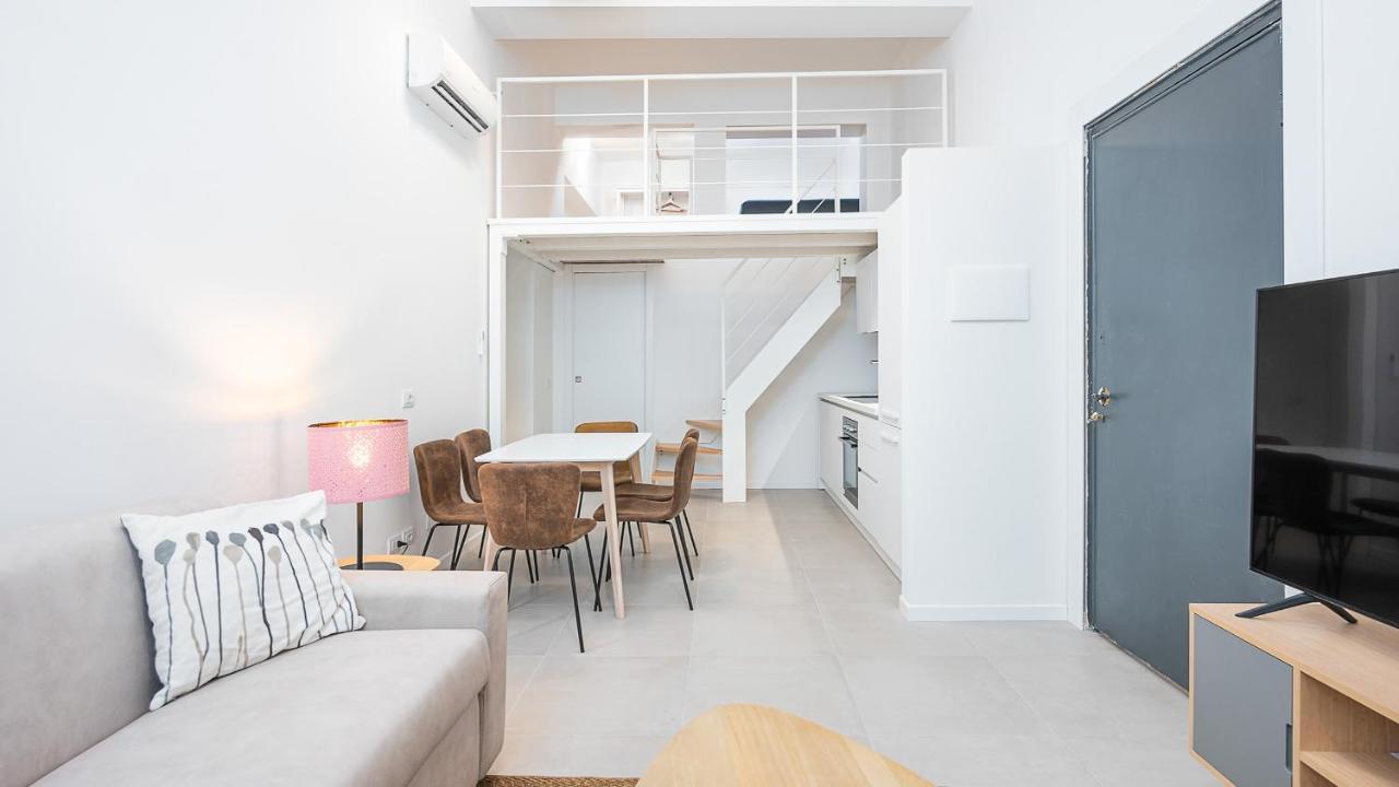 Classbnb - Due Moderni Appartamenti A 1Km Dall'Arco Della Pace Milan Luaran gambar